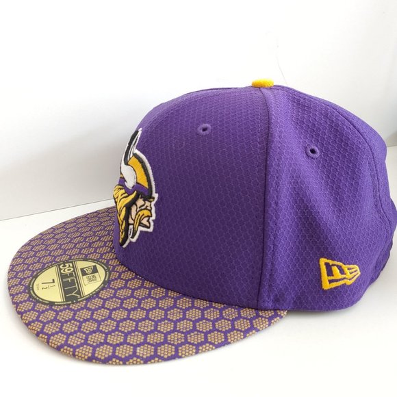Vikings MN  59 Fifty  New Era  Sideline  Fitted  Size 7 1/2  NWT - Picture 2 of 5